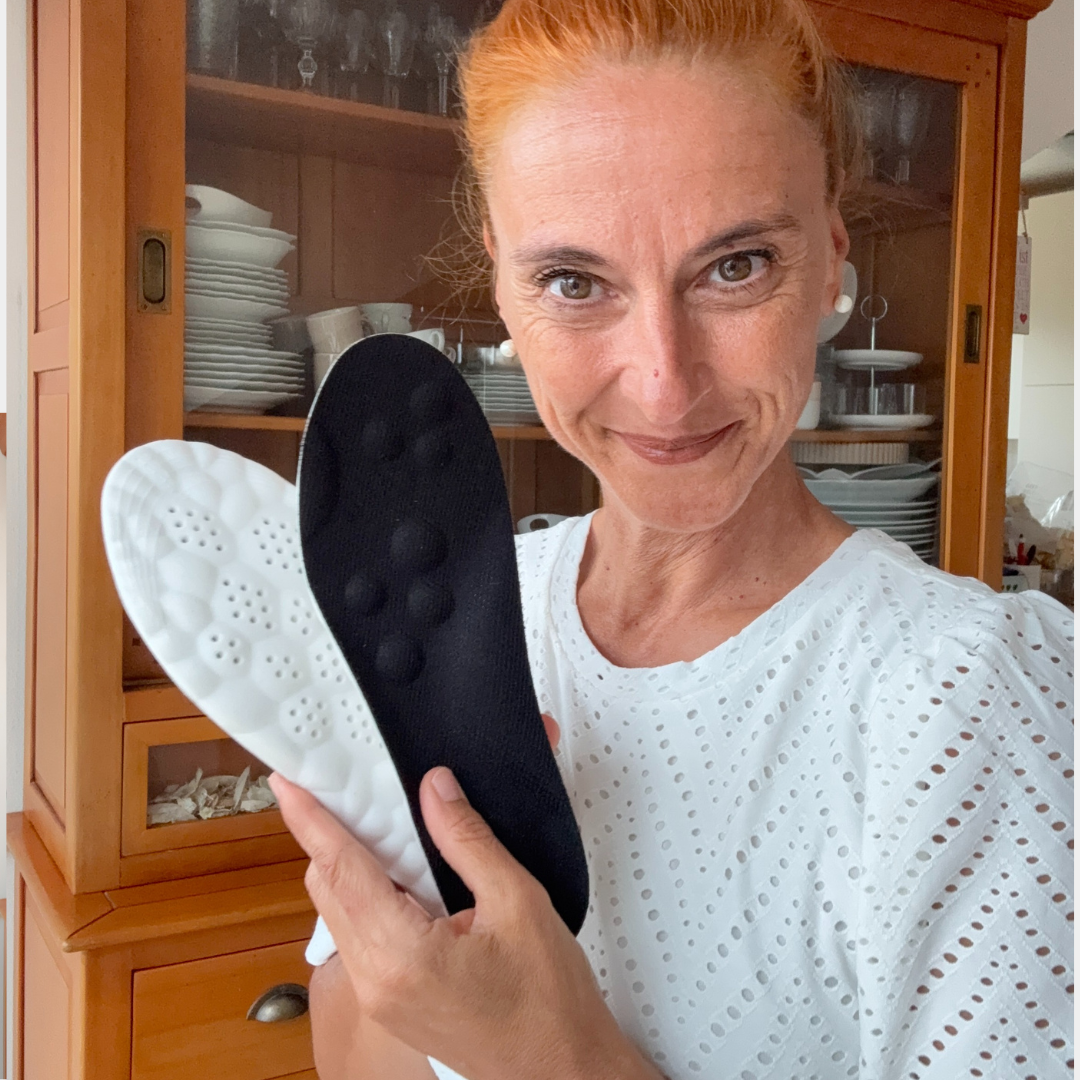 Strykers - Orthopädische Einlagen + (Orthopädische Socken und Fersenschutz Gratis)
