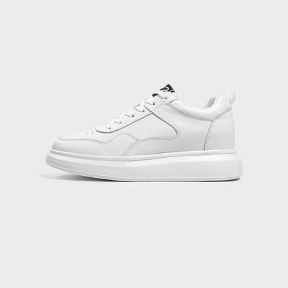 Striks Apex Sneaker