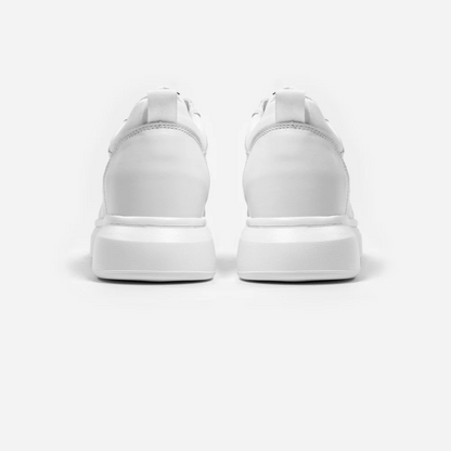 Striks Apex Sneaker