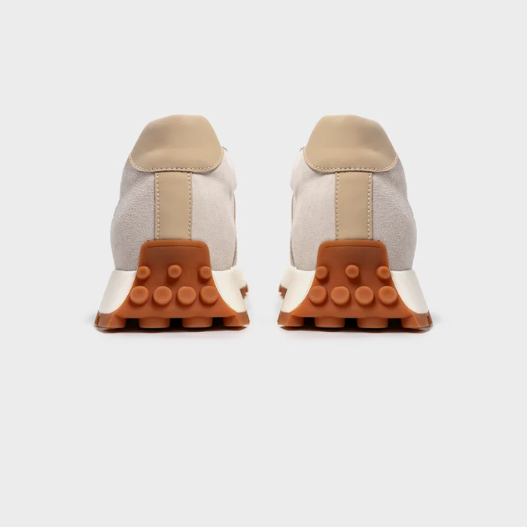 Stryks light Pandas